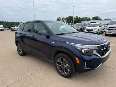 Used 2026 Kia Seltos LX AWD/4WD image 1