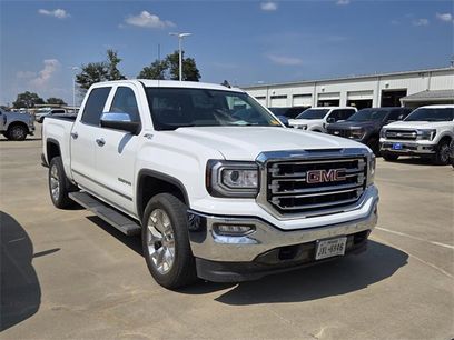 Used 2017 GMC Sierra 1500 SLT w/ SLT Premium Package