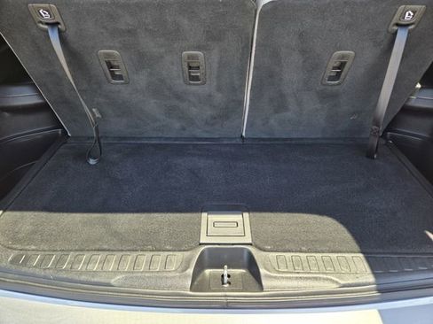 Used 2018 Honda Pilot Touring image 31