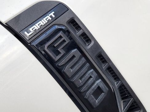 Used 2024 Ford F250 Lariat w/ Lariat Ultimate Package image 11