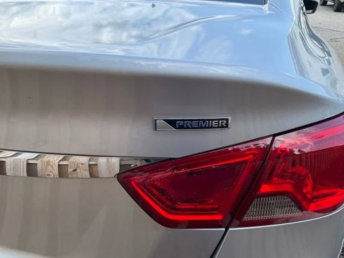 Used 2020 Chevrolet Impala Premier w/ Premier Confidence Package FWD image 6