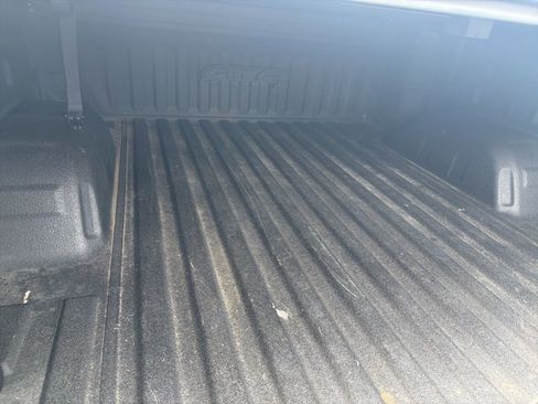 Used 2021 GMC Sierra 1500 AT4 image 11