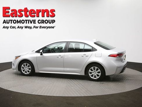 Used 2023 Toyota Corolla LE image 61