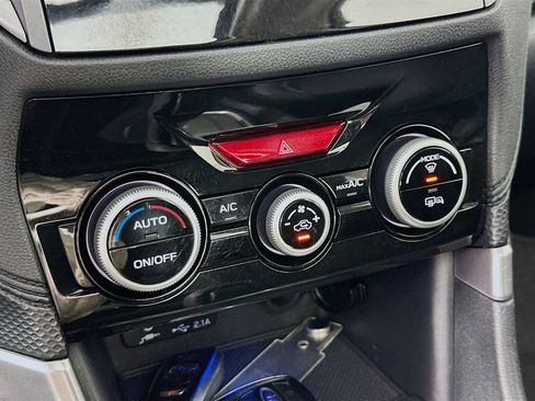 Used 2019 Subaru Forester Premium image 16