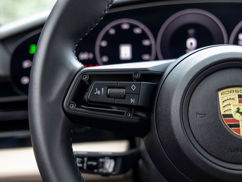 Certified 2025 Porsche Taycan AWD/4WD image 29