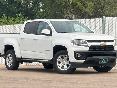 Used 2022 Chevrolet Colorado LT w/ LT Convenience Package RWD image 2