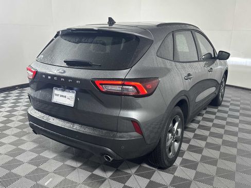 Used 2025 Ford Escape ST-Line w/ Tech Pack #1 FWD image 7