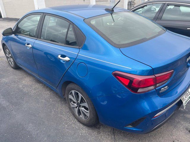Certified 2022 Kia Rio S w/ Technology Package FWD image 9