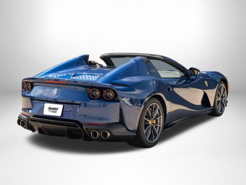 Used 2021 Ferrari 812 GTS RWD image 8
