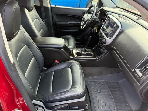 Used 2015 GMC Canyon SLT w/ Driver Alert Package image 17