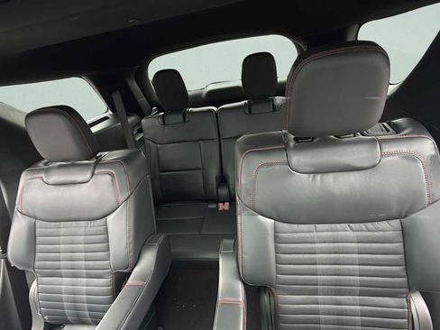 New 2026 Ford Explorer ST-Line w/ ST-Line Street Pack image 45