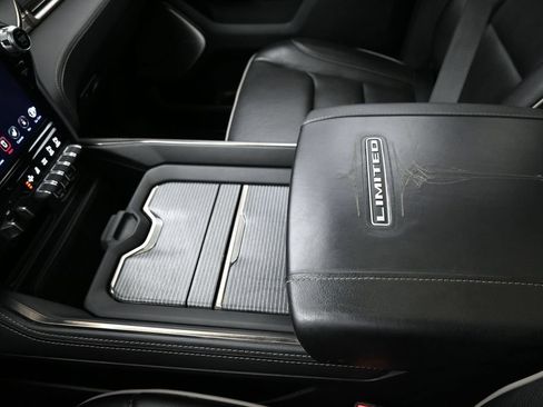 Used 2020 RAM 1500 Limited AWD/4WD image 18