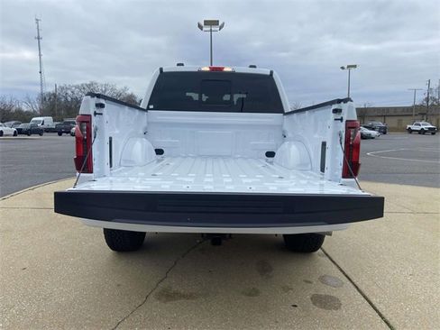 New 2025 Ford F150 XLT w/ Equipment Group 302A MID image 8