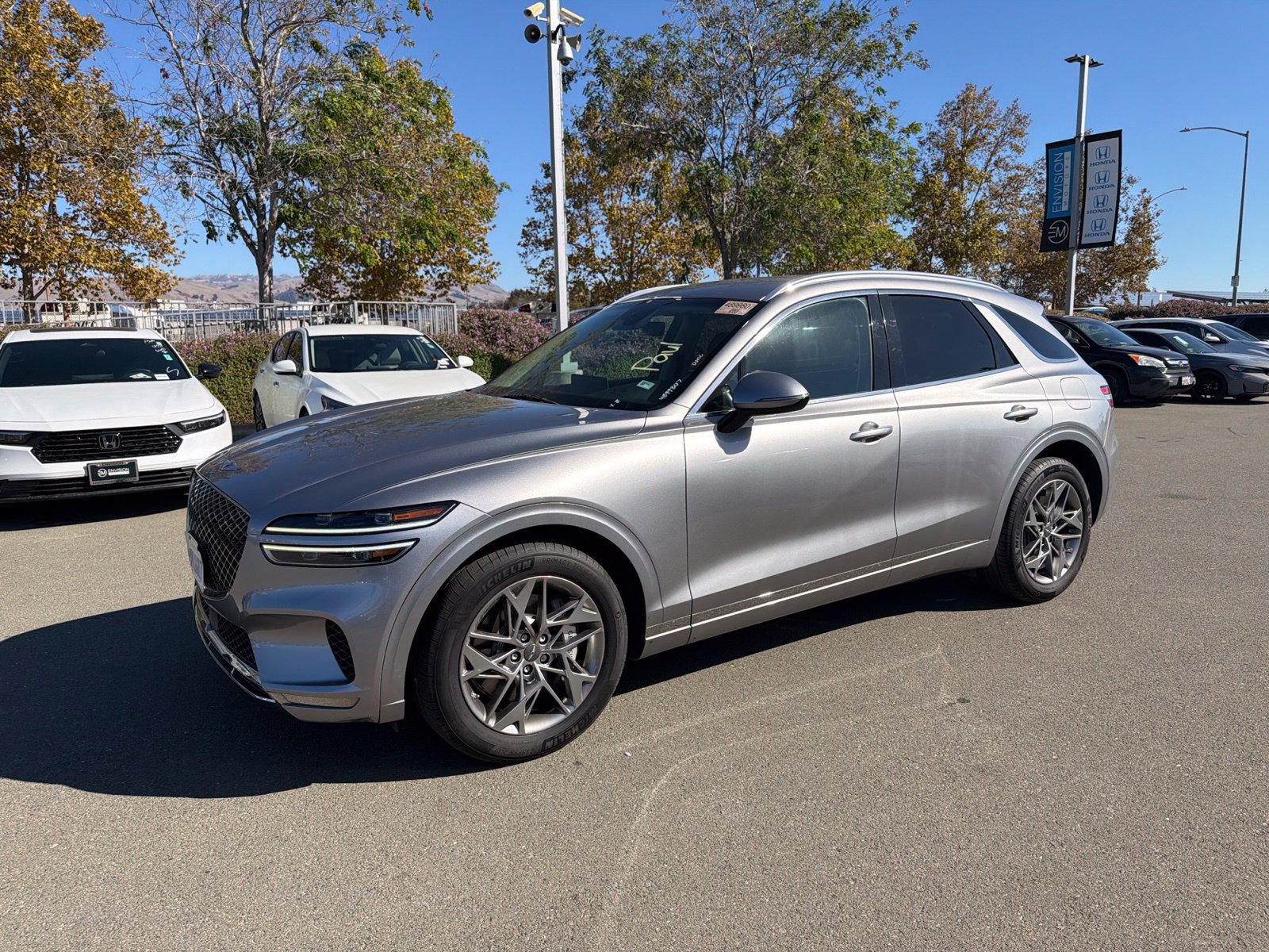 Used 2025 Genesis GV70 2.5T AWD/4WD image 5