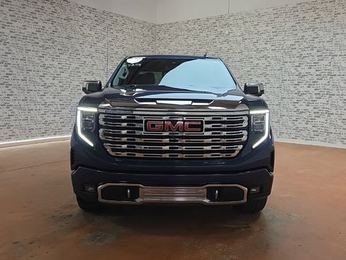 Used 2022 GMC Sierra 1500 Denali image 3
