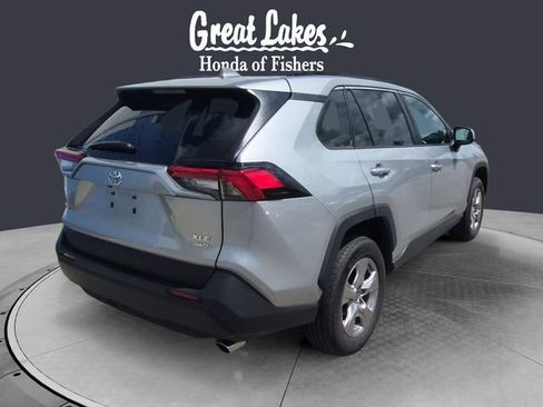 Used 2025 Toyota RAV4 XLE AWD/4WD image 5