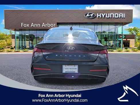 New 2026 Hyundai Elantra Sport FWD image 4