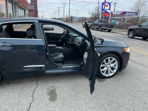 Used 2014 Chevrolet Impala LTZ image 16