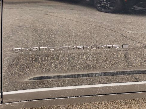 New 2025 Jeep Grand Cherokee Limited w/ Trailer Tow Package image 14