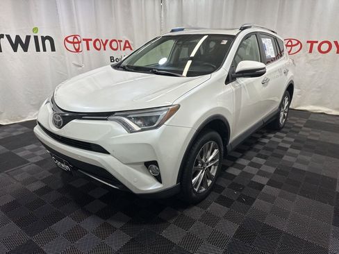 Used 2016 Toyota RAV4 Limited image 3