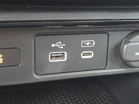 Used 2024 Honda CR-V EX image 8