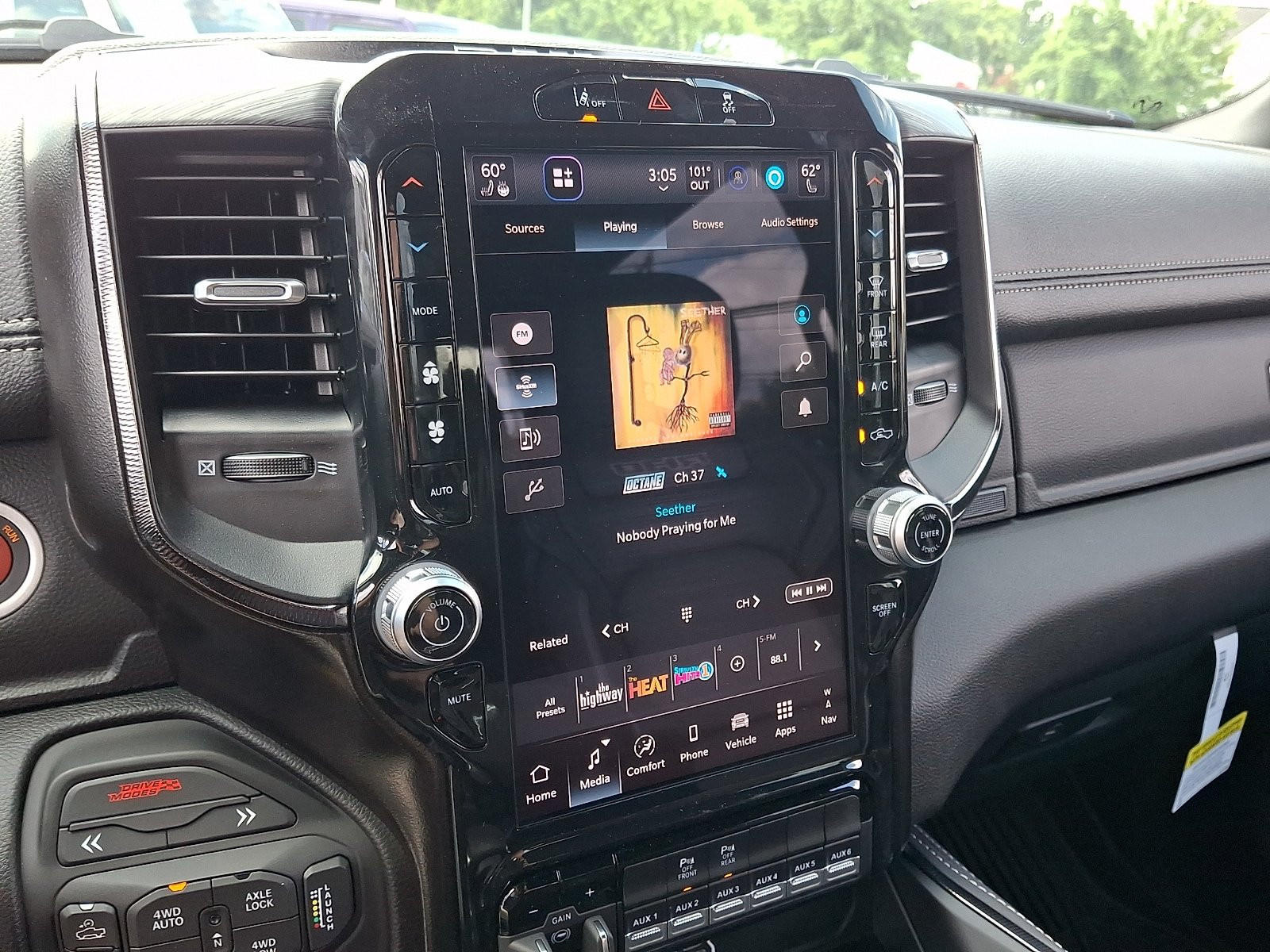New 2026 RAM 1500 RHO AWD/4WD image 16