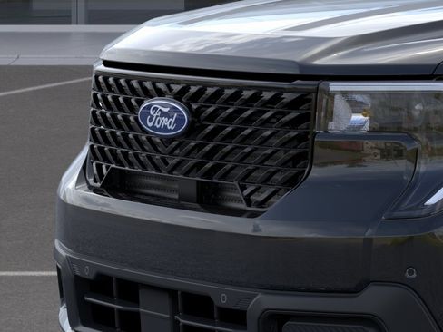 New 2026 Ford Maverick Lariat w/ Black Appearance Package image 18