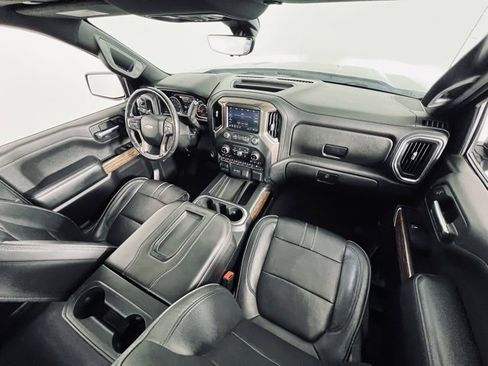 Used 2019 Chevrolet Silverado 1500 High Country image 17