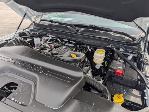 New 2026 RAM 3500 Tradesman image 32