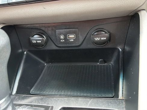 Used 2019 Hyundai Tucson SEL AWD/4WD image 19