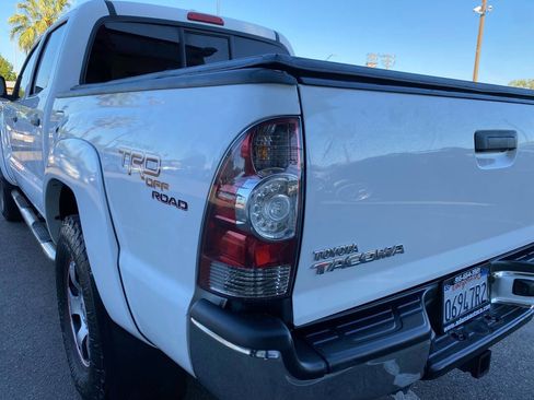 Used 2010 Toyota Tacoma 4x4 Double Cab image 22