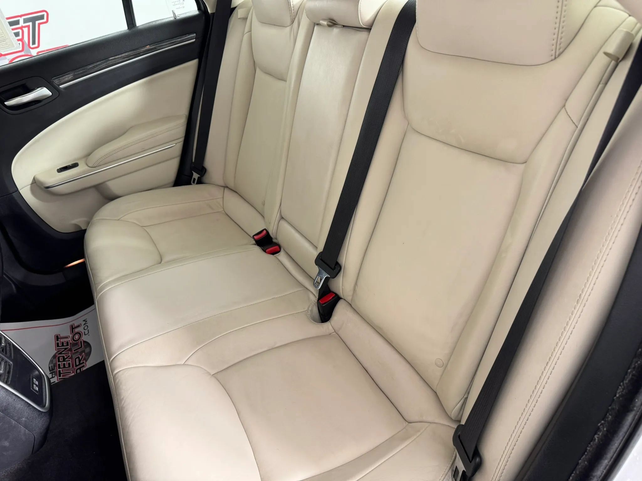 Used 2017 Chrysler 300 Limited w/ Driver Convenience Group AWD/4WD image 36