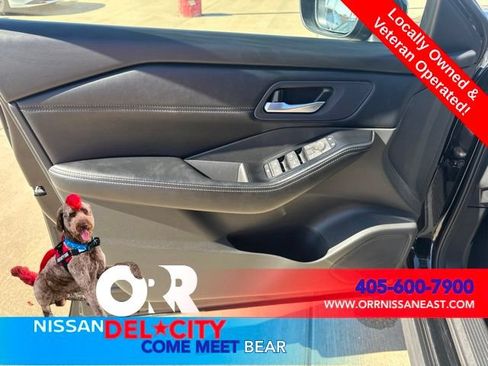 Used 2026 Nissan Rogue SL AWD/4WD image 14