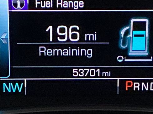 Used 2018 Chevrolet Malibu Hybrid w/ Driver Confidence Package FWD image 35