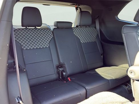 Used 2024 GMC Acadia Denali w/ Super Cruise Package image 13