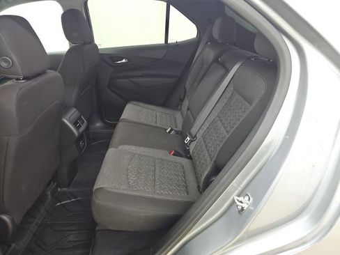 Used 2024 Chevrolet Equinox LT w/ LPO, Floor Liner Package FWD image 3
