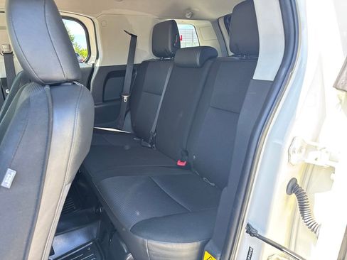 Used 2014 Toyota FJ Cruiser 4WD w/ Convenience Package image 25