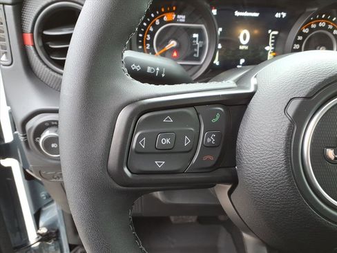 New 2026 Jeep Wrangler Unlimited Rubicon image 19