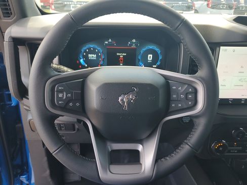 New 2026 Ford Bronco Big Bend w/ Black Diamond Package AWD/4WD image 14