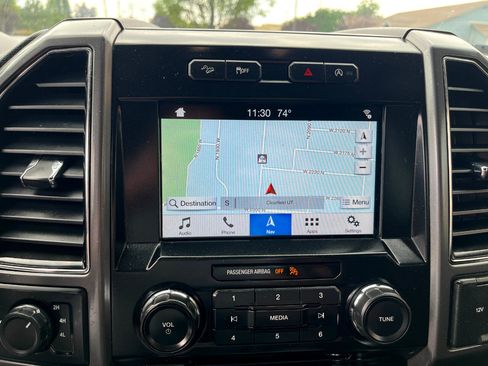 Used 2018 Ford F150 XLT w/ Equipment Group 302A Luxury image 20