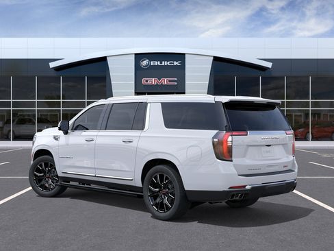 New 2026 GMC Yukon XL Denali w/ Sun & Power Step Package AWD/4WD image 29