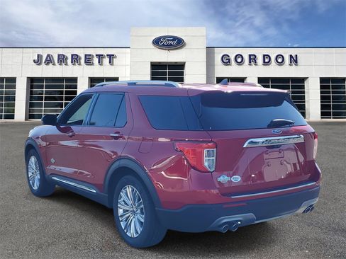 Certified 2022 Ford Explorer King Ranch image 3