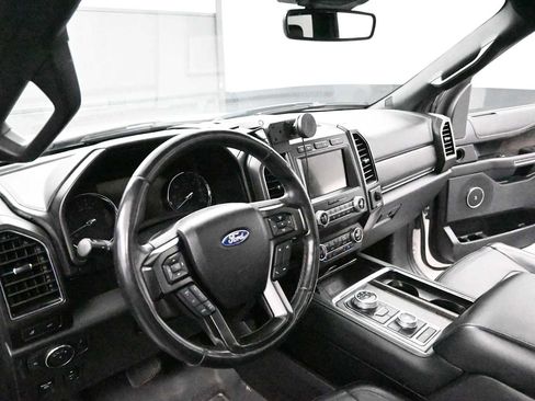 Used 2019 Ford Expedition Max Limited w/ Equipment Group 301A AWD/4WD image 10