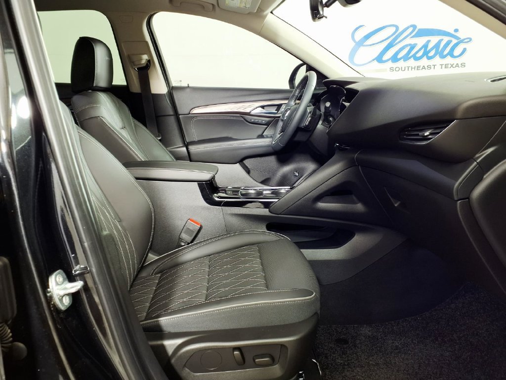 Used 2023 Buick Envision Avenir FWD image 11