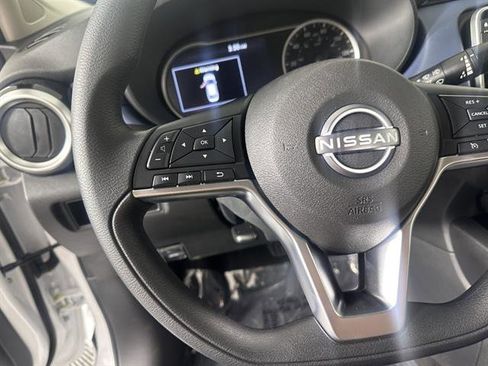 New 2025 Nissan Versa SV w/ Trunk Package FWD image 21