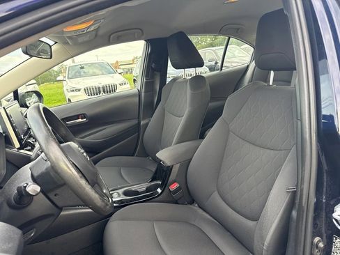 Used 2021 Toyota Corolla LE FWD image 10