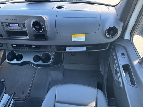 New 2025 Mercedes-Benz Sprinter 3500 image 17