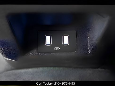 Used 2024 Hyundai Santa Cruz Limited image 33