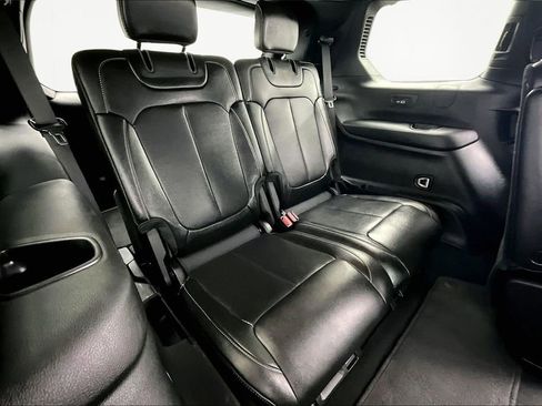 Used 2024 Jeep Grand Cherokee L Limited w/ Luxury Tech Group II image 28