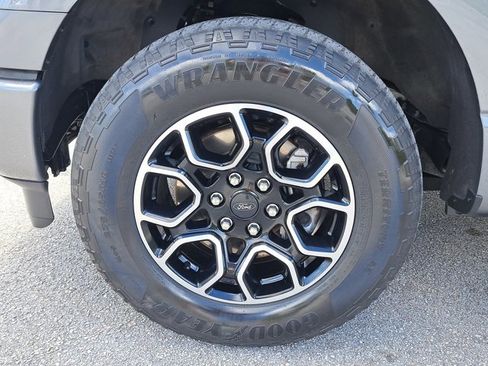 Certified 2022 Ford F150 XLT w/ Equipment Group 302A High image 6